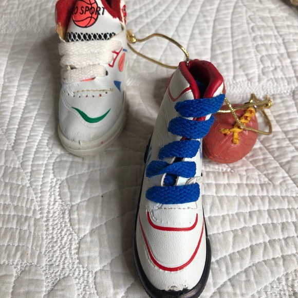 3/$15 2 VTG MINI  BASKETBALL & FOOTBALL Ornament - Picture 3 of 6